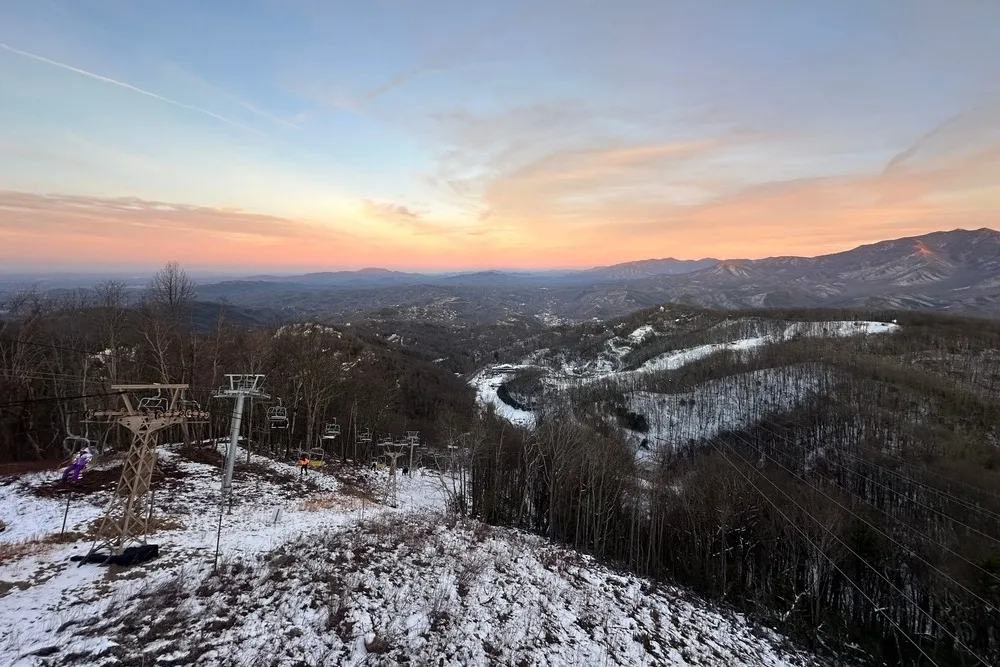 5 Ways to Enjoy Snow in the Smoky Mountains